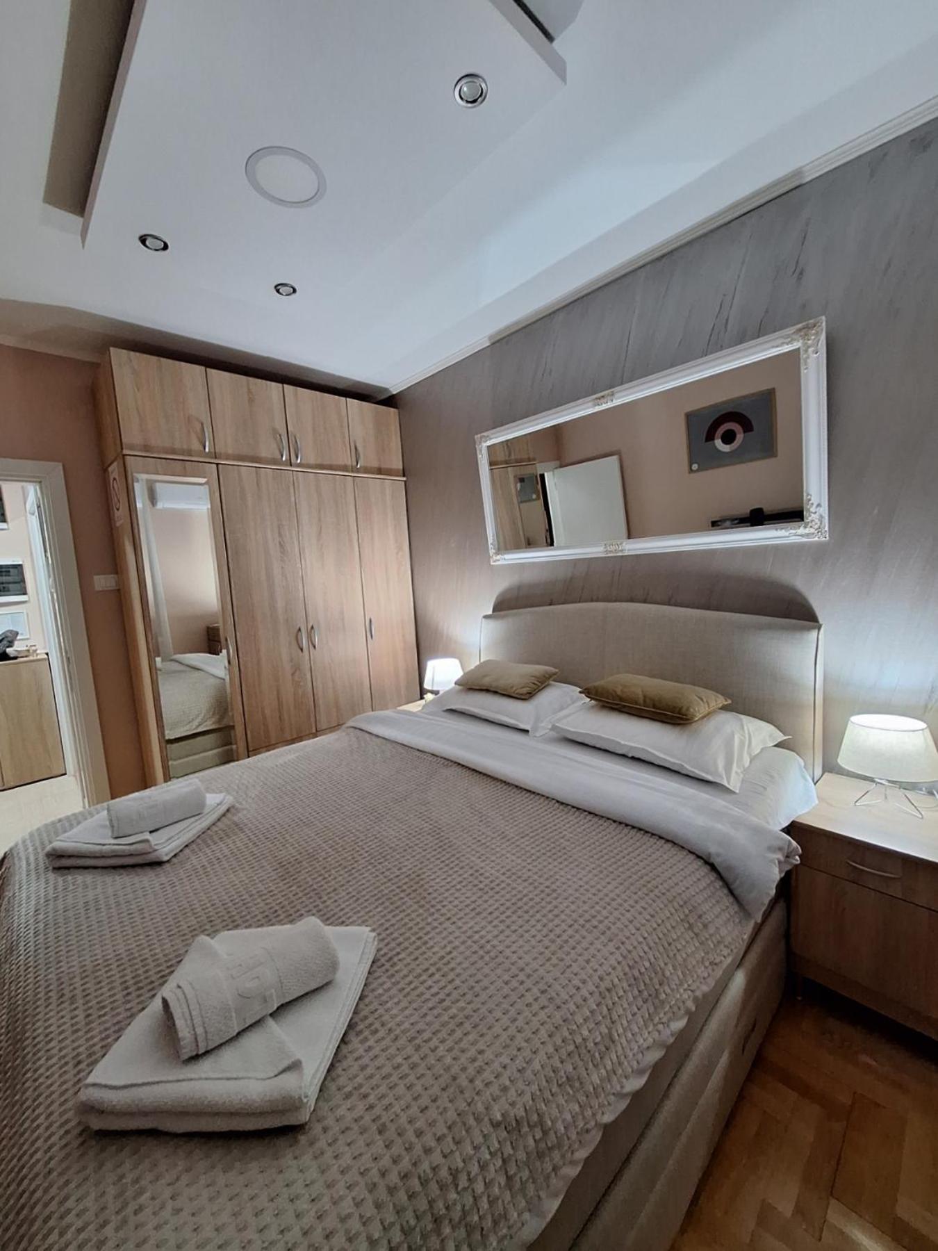 Lux Apartment Sanja 1 ซูโบติกา ภายนอก รูปภาพ
