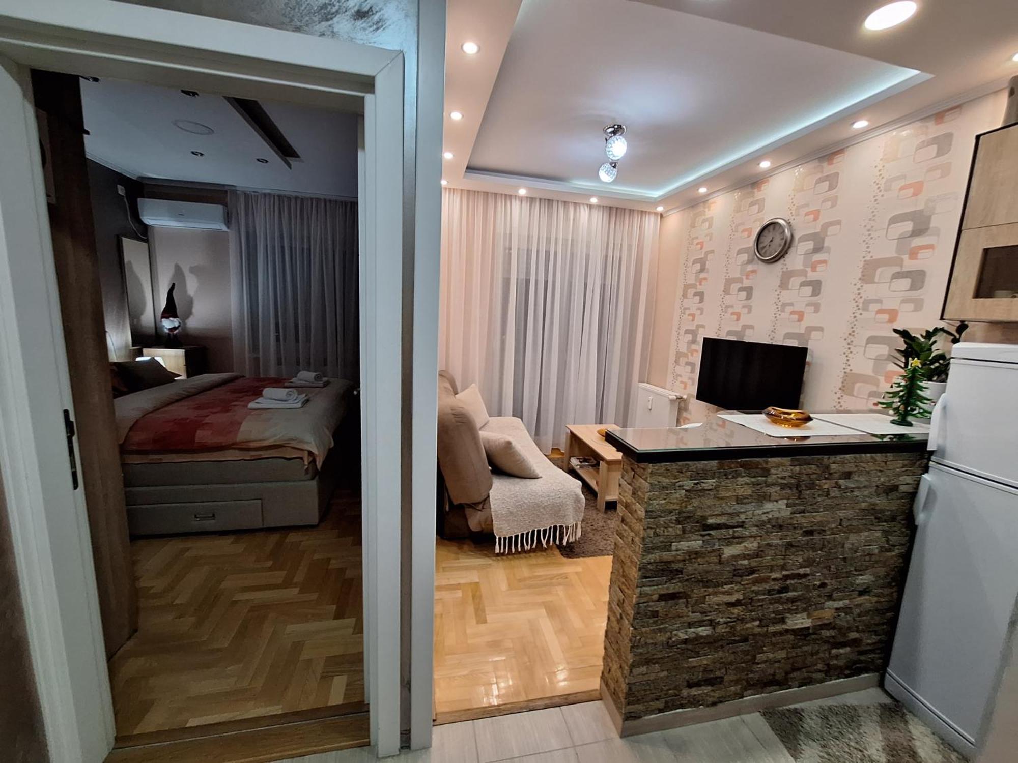 Lux Apartment Sanja 1 ซูโบติกา ห้อง รูปภาพ